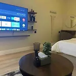 استديو متكامل
